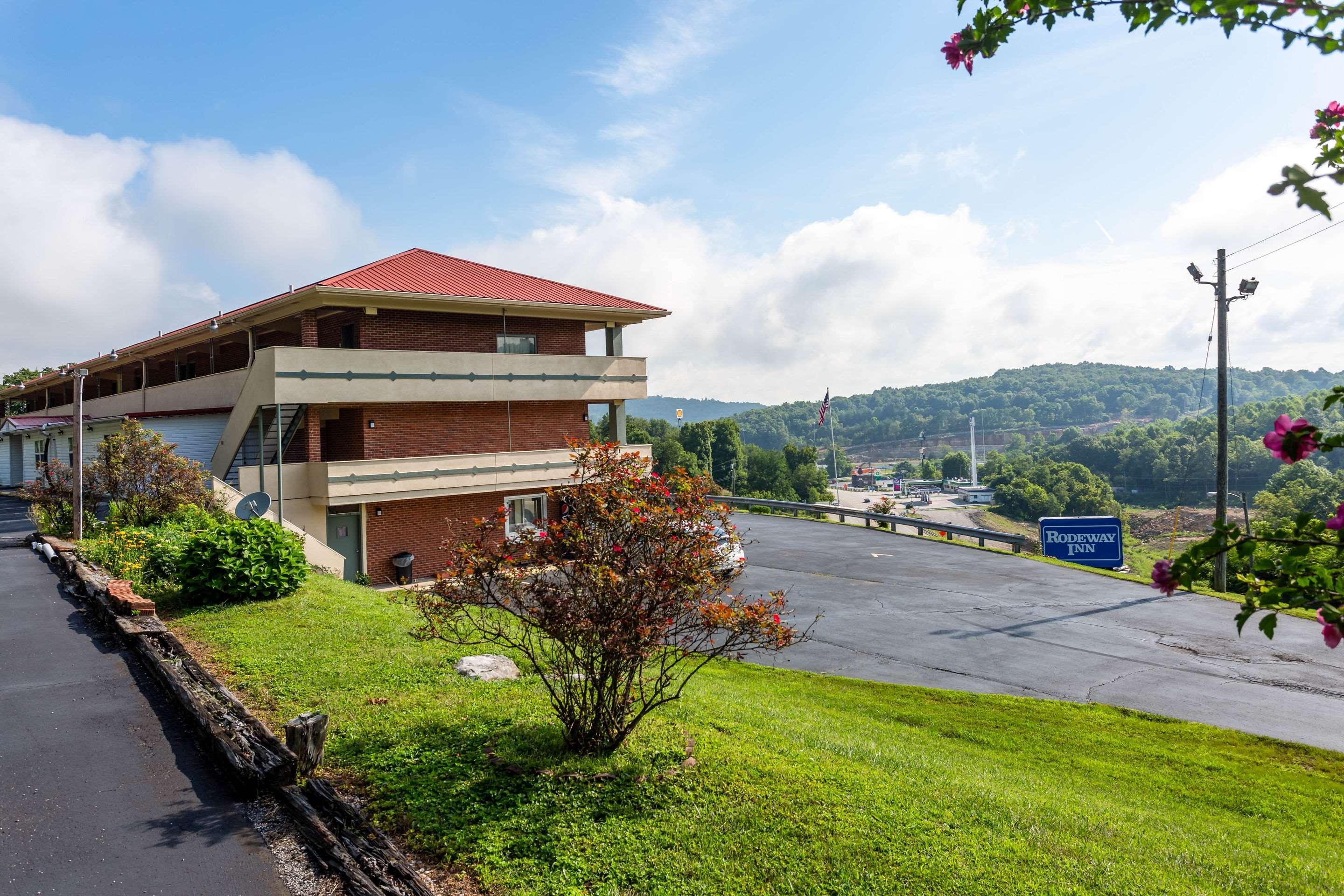 Rodeway Inn Renfro Valley Mount Vernon Buitenkant foto