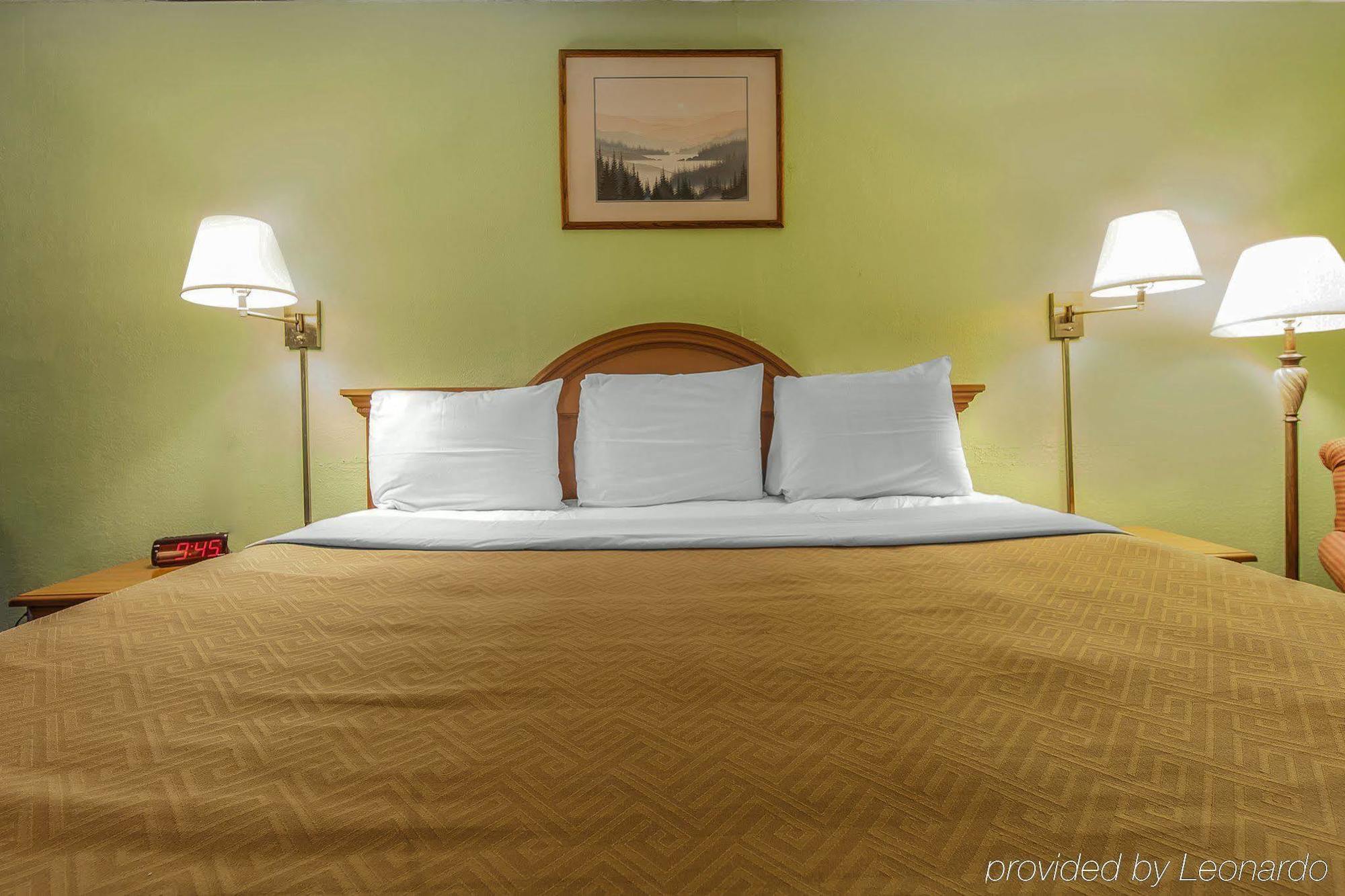 Rodeway Inn Renfro Valley Mount Vernon Buitenkant foto
