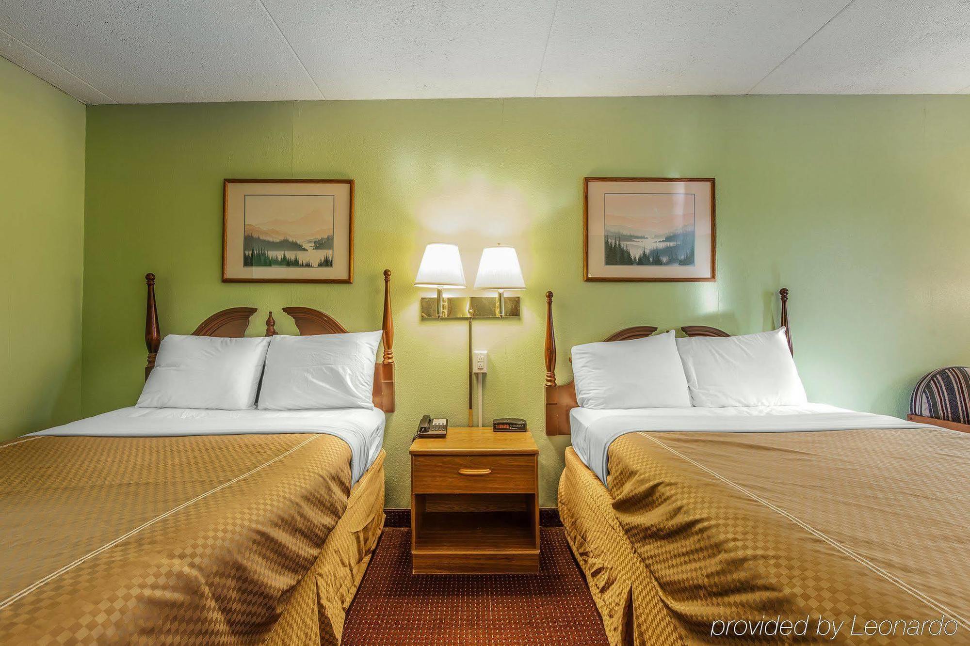 Rodeway Inn Renfro Valley Mount Vernon Buitenkant foto